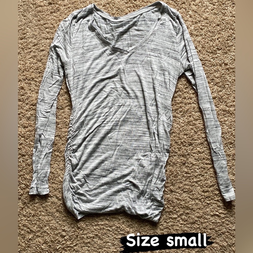 Maternity long sleeve shirt